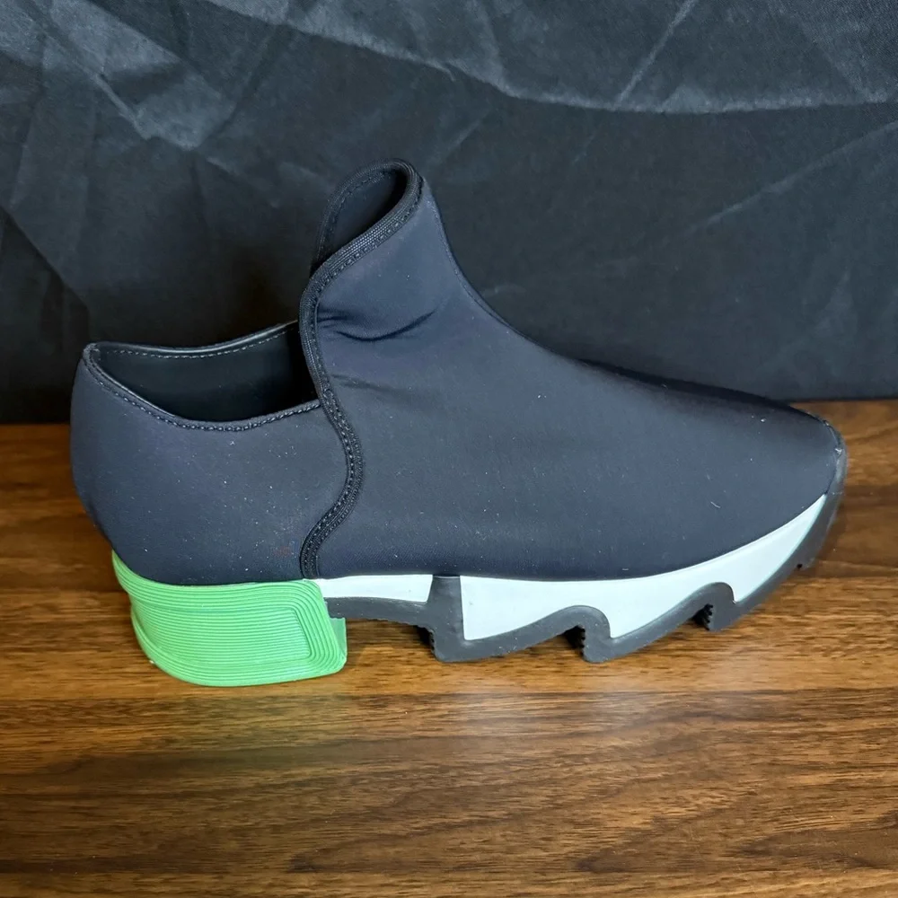 iRi Wes Black and Green Neoprene Slip-On Low Top Fully Vegan Sneakers, Womens 39 - Picture 2 of 8